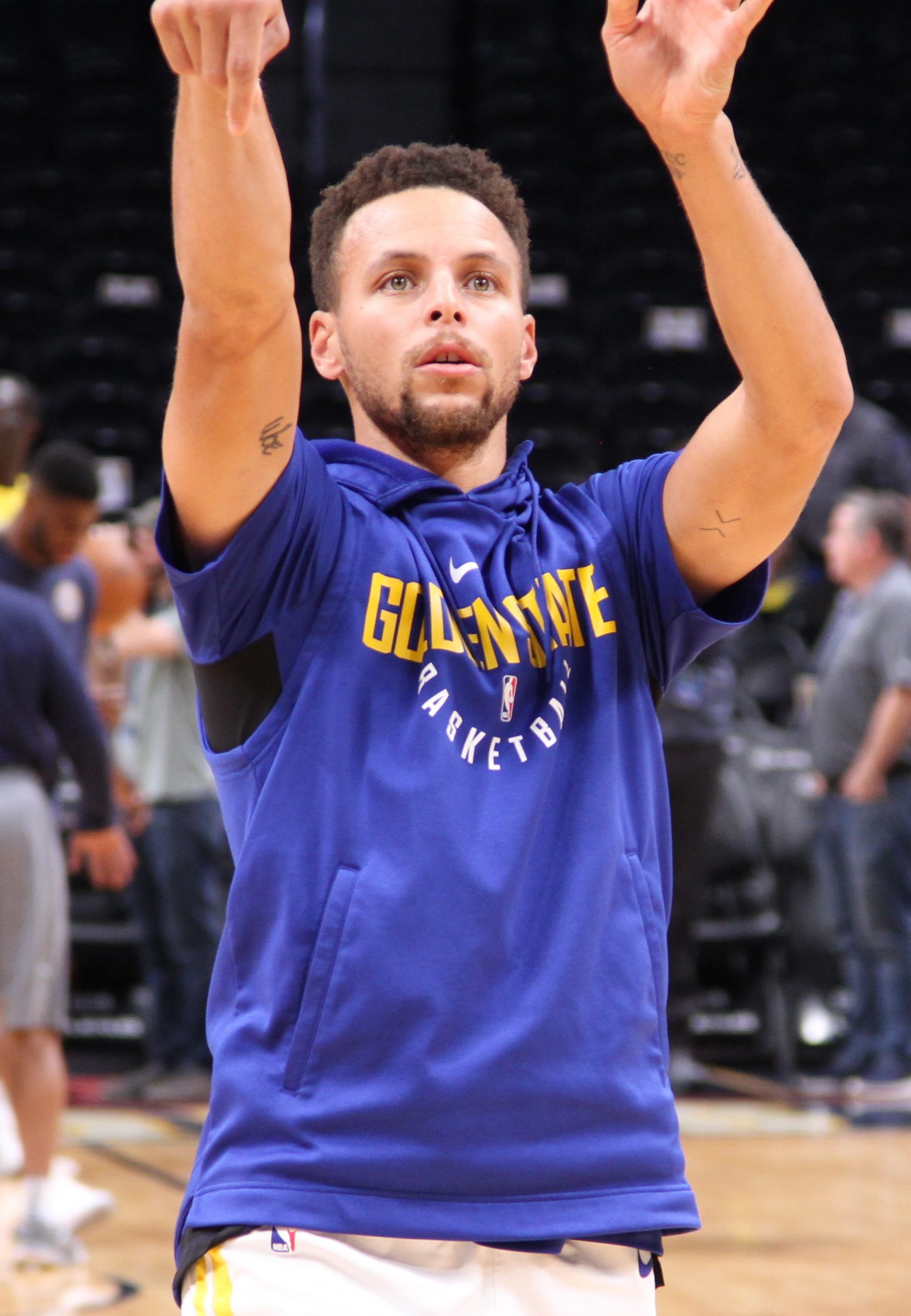 Dallas Mavericks at Golden State Warriors Game 5 NBA Playoffs Western Conference Finals betting preview and prediction